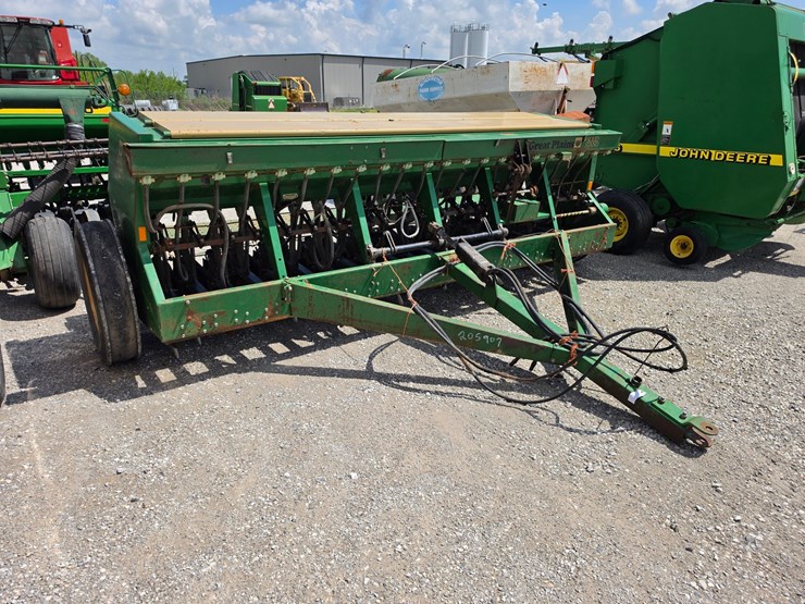 great-plains-solid-stand-13-image-9
