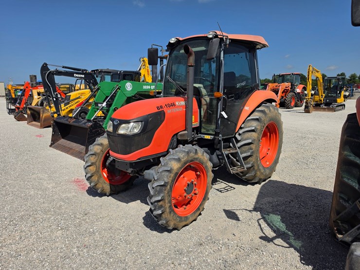 2015-kubota-m7060-image-1