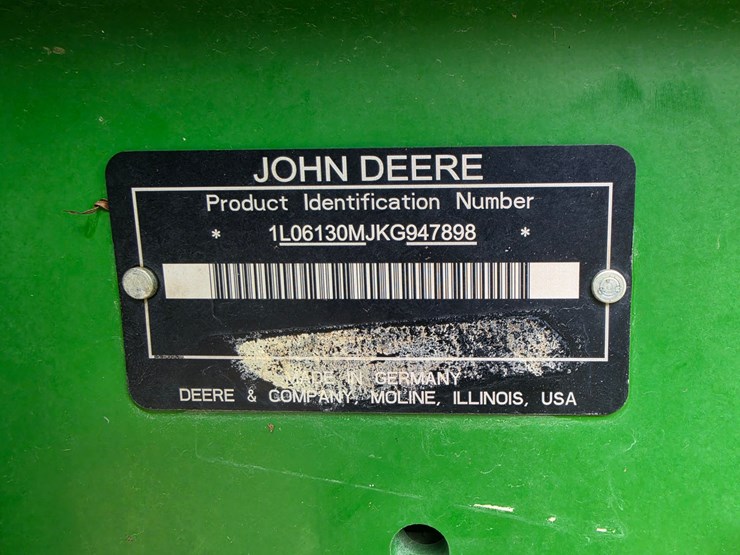 2019-john-deere-6130m-image-9