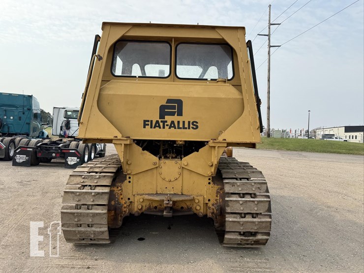 fiat-allis-bulldozer-w/-__-ft.-4-way-blade-8318-image-5