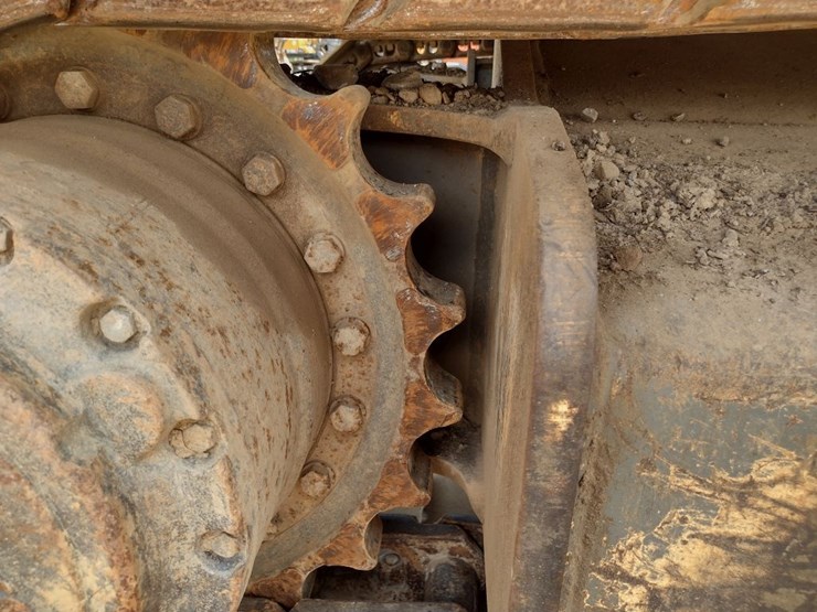 volvo-ec240cl-image-31