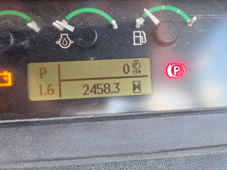 2016-deere-550k-xlt-image-12