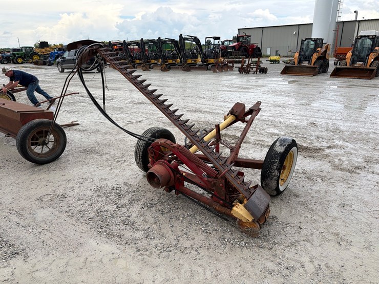 new-holland-455-image-3