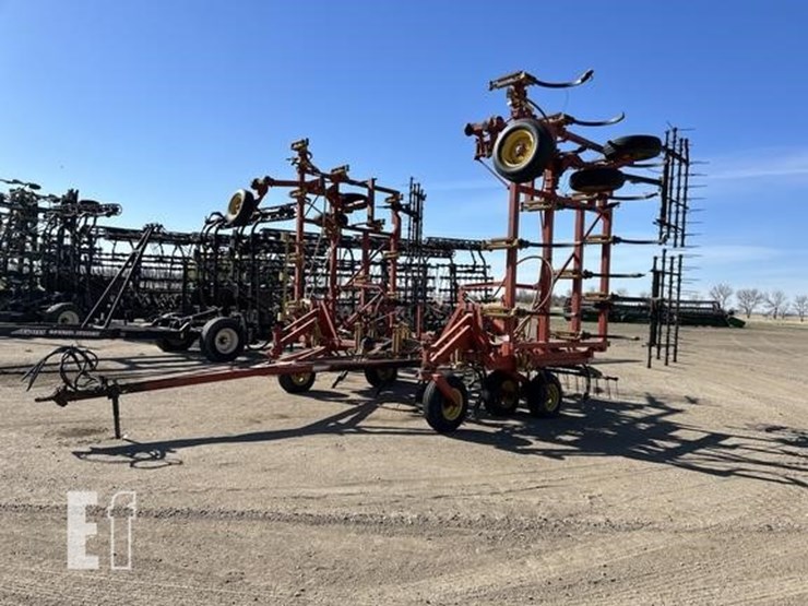 1993-bourgault-9200-image-1
