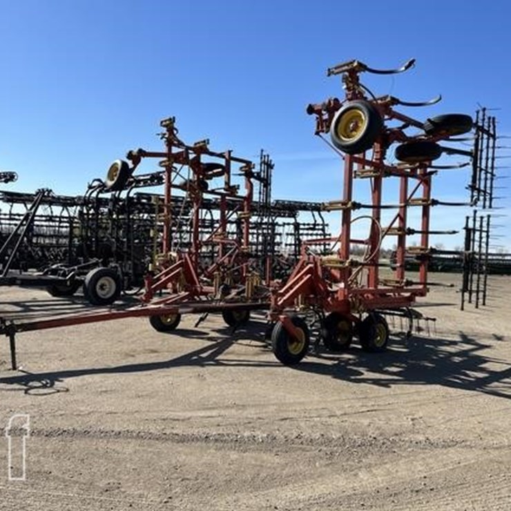 1993 BOURGAULT 9200