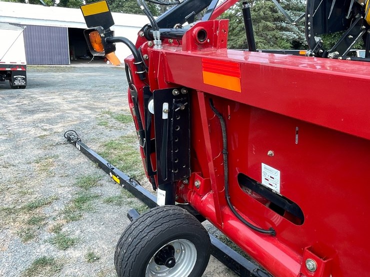 2018-case-ih-3162-image-12