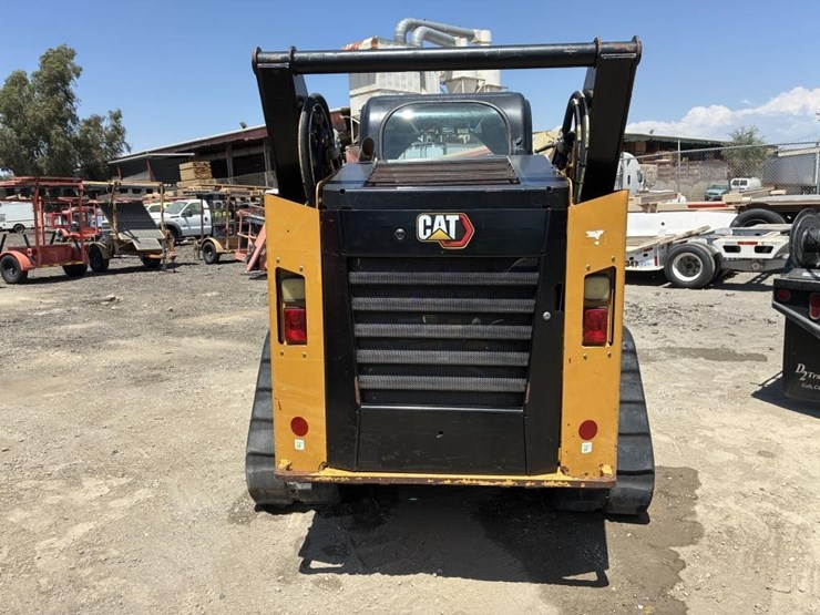 2020-caterpillar-289d3-image-14