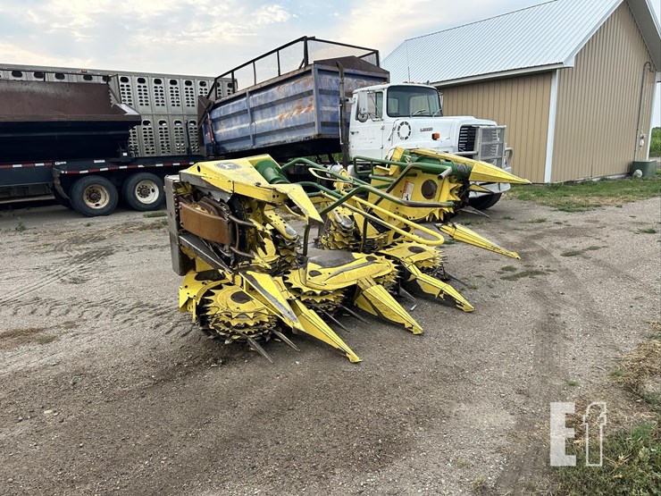 2003-john-deere-686-image-6