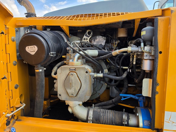 2006-liebherr-a900c-image-21