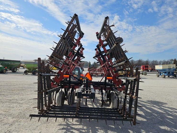 2014-case-ih-200-image-9