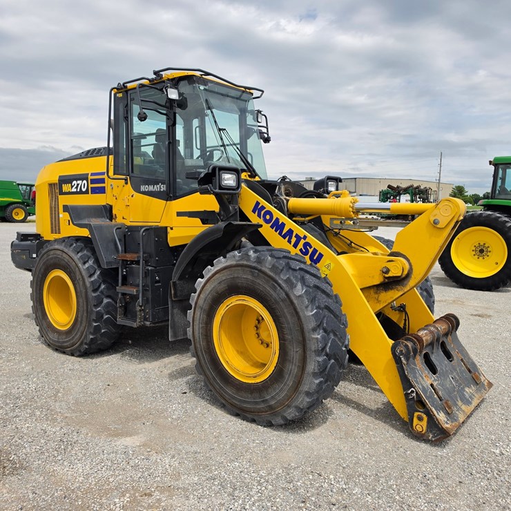 2022 KOMATSU WA270-8