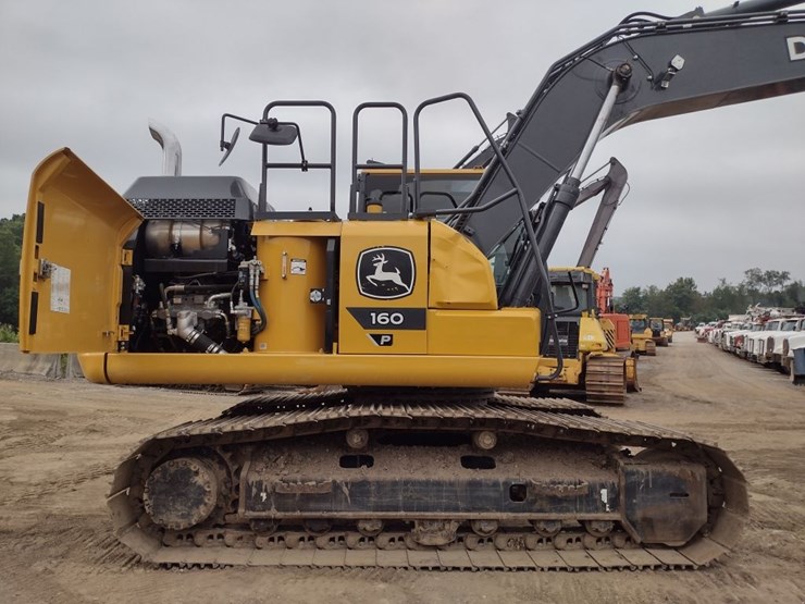 john-deere-24-image-26