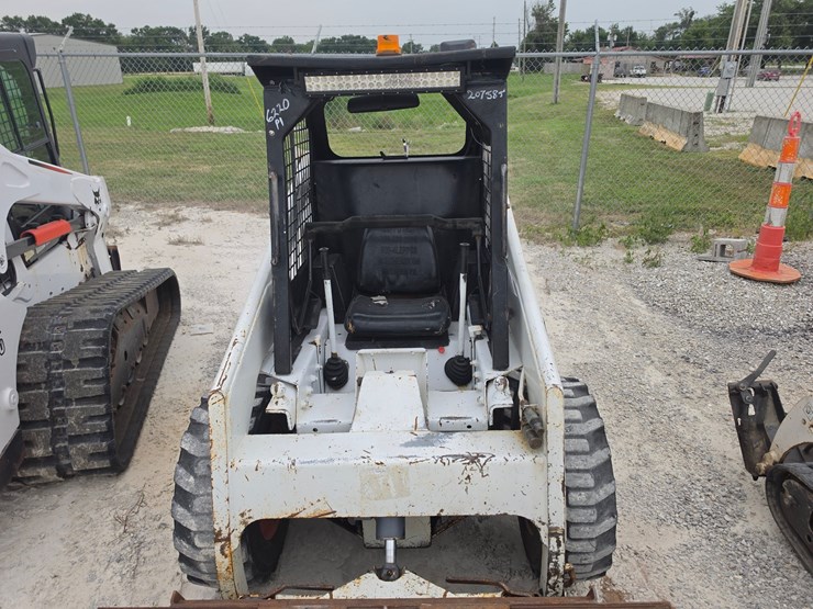 1991-bobcat-743b-image-4