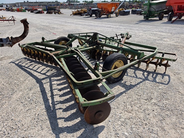 john-deere-aw-image-4