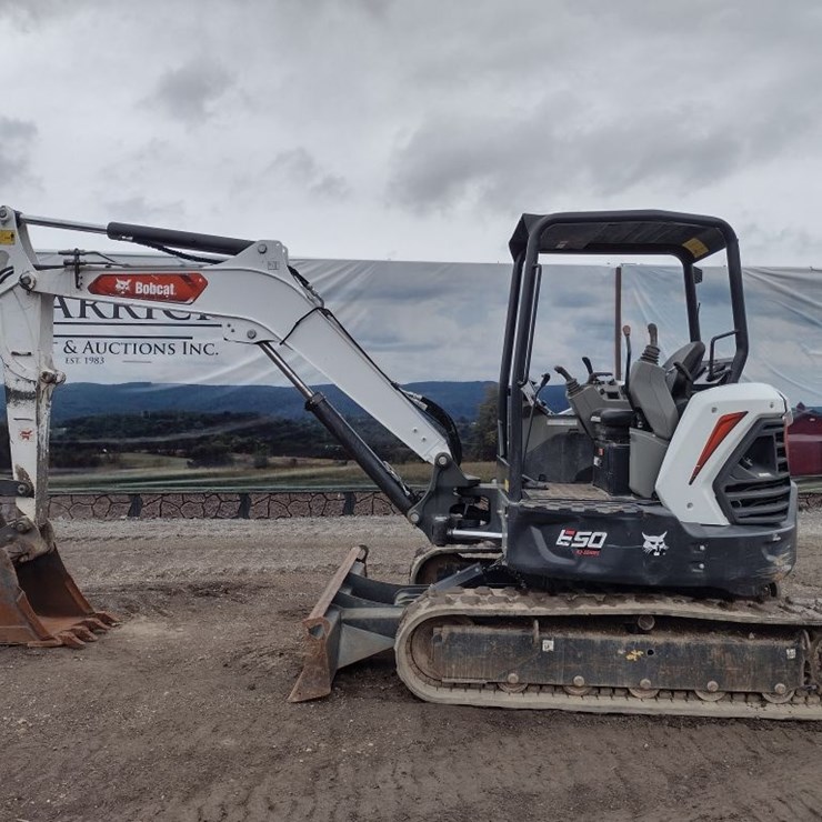 BOBCAT E50