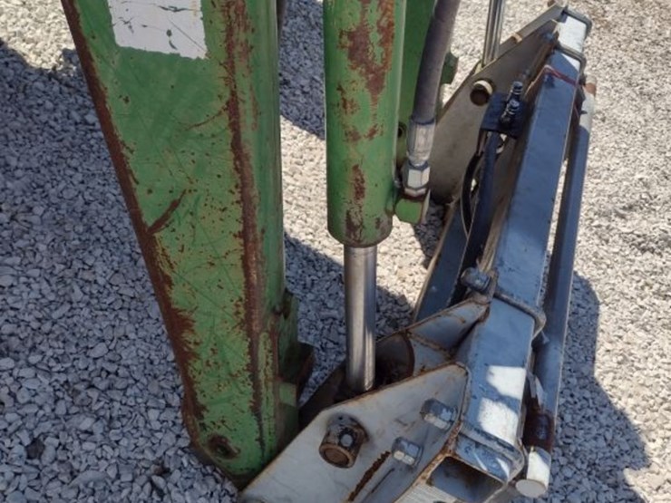 john-deere-7210-image-23