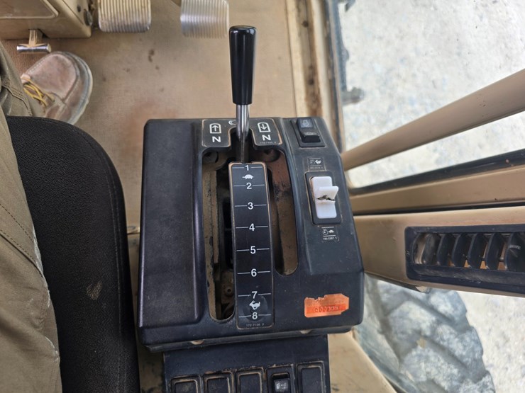 2007-caterpillar-12h-image-88