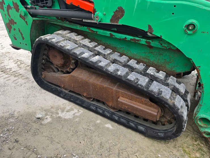 2015-bobcat-t450-image-22