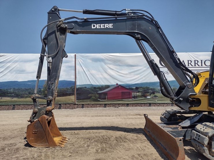 john-deere-85-image-25