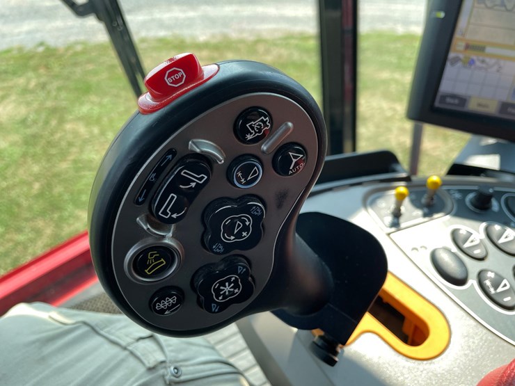 2018-case-ih-7240-image-81