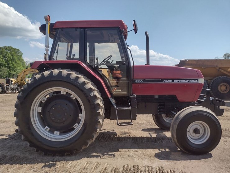 case-ih-5230-image-3