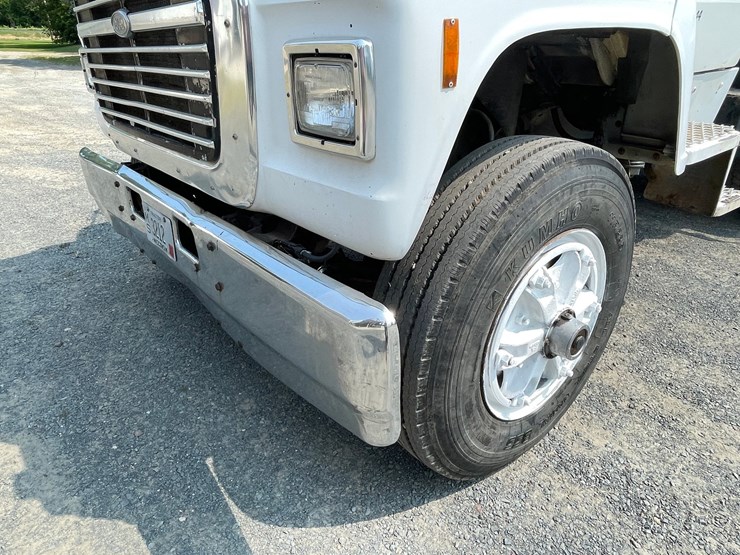 1988-ford-l8000-image-7