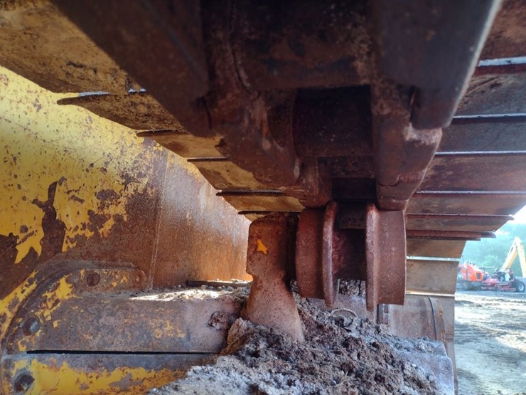 komatsu-d51px-22-image-16