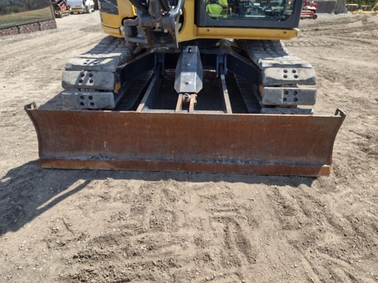 john-deere-85-image-22
