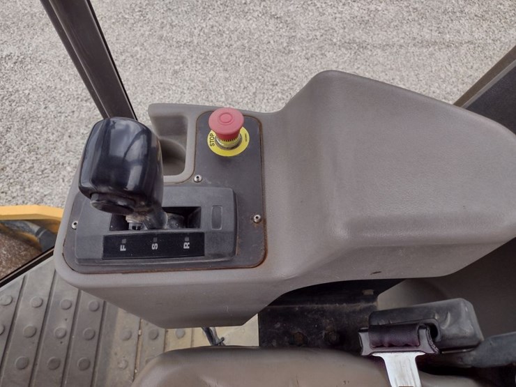 volvo-sd77dx-image-9