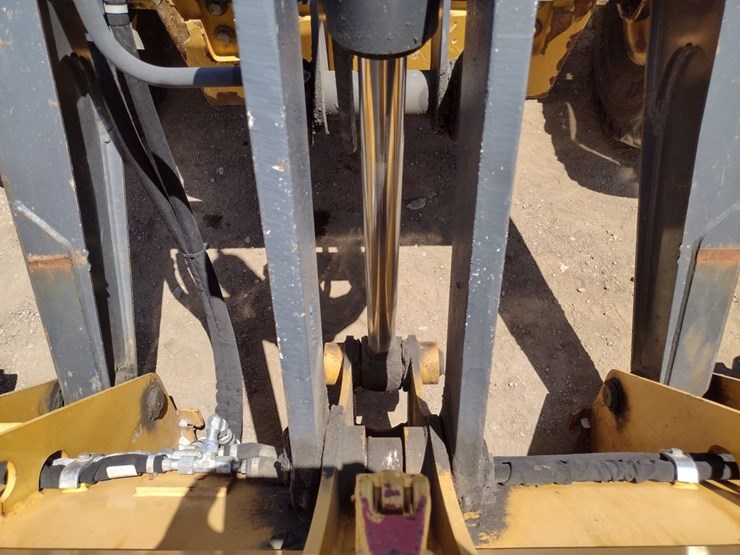 deere-310l-image-22