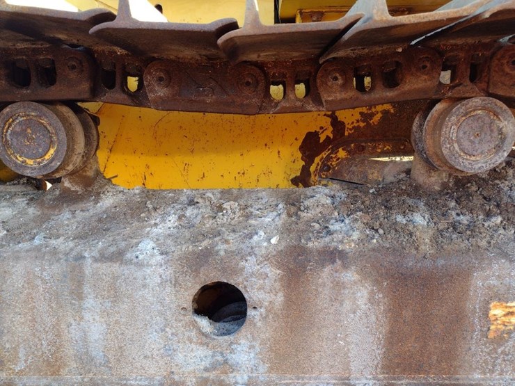 komatsu-d51px-22-image-17