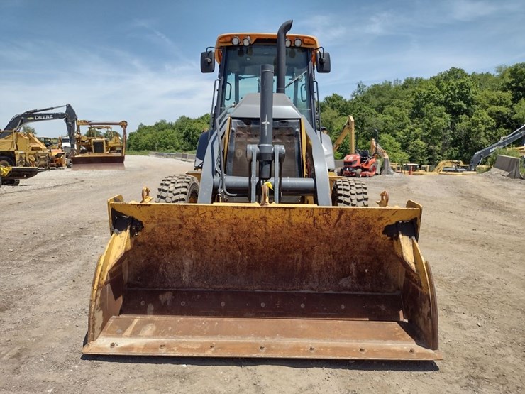 deere-310l-image-2