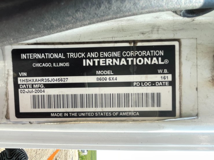 2005-international-8600-image-78