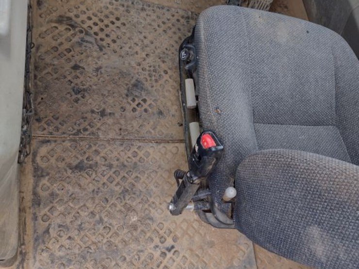 volvo-a25f-image-15
