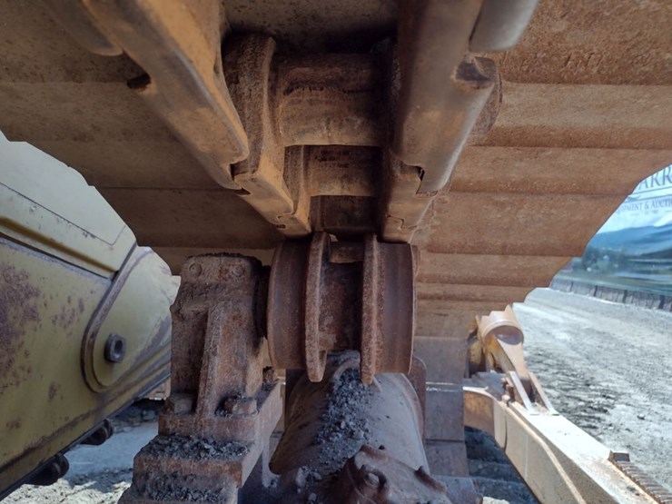 caterpillar-d6t-lgp-image-28