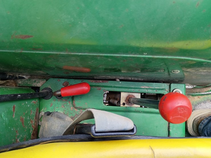 1992-john-deere-870-image-30