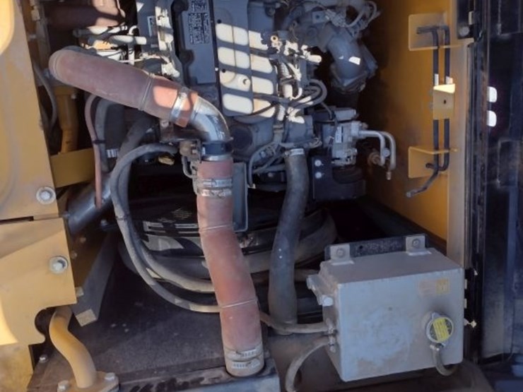 sany-sy135c-image-42
