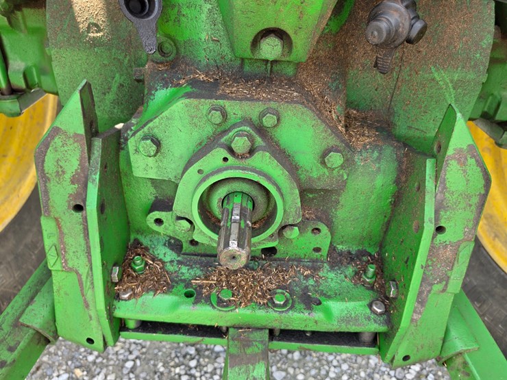 1976-john-deere-2640-image-15