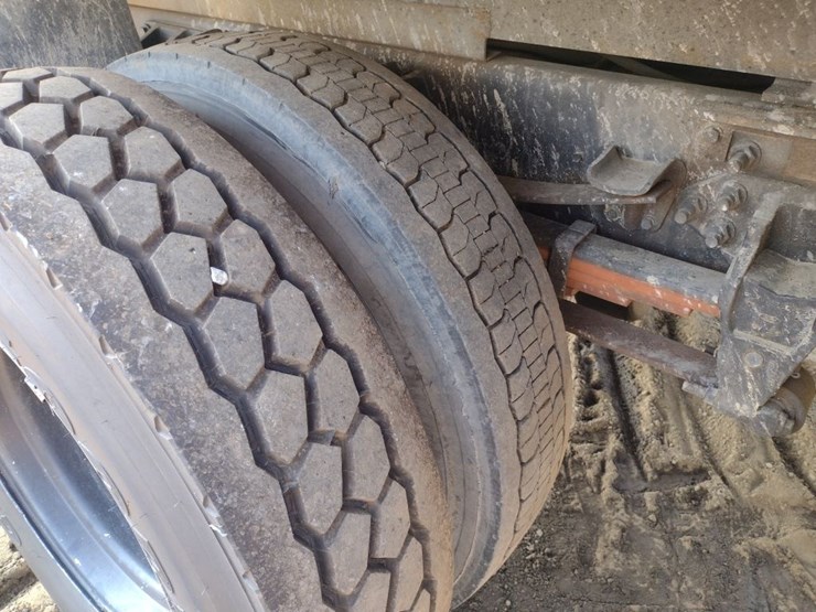 ford-f750-image-28