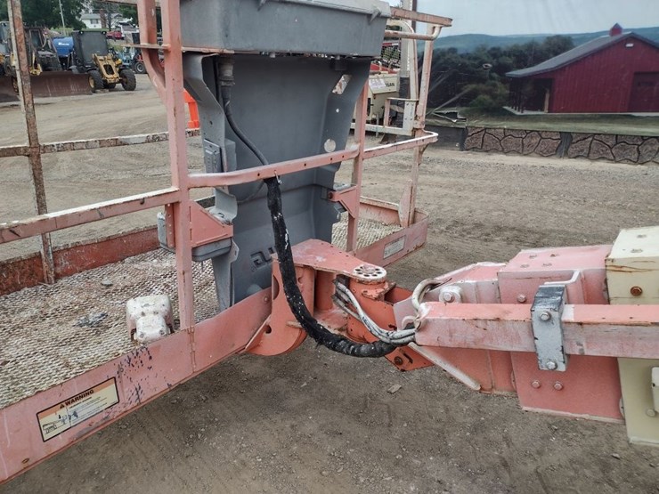 jlg-600s-image-18