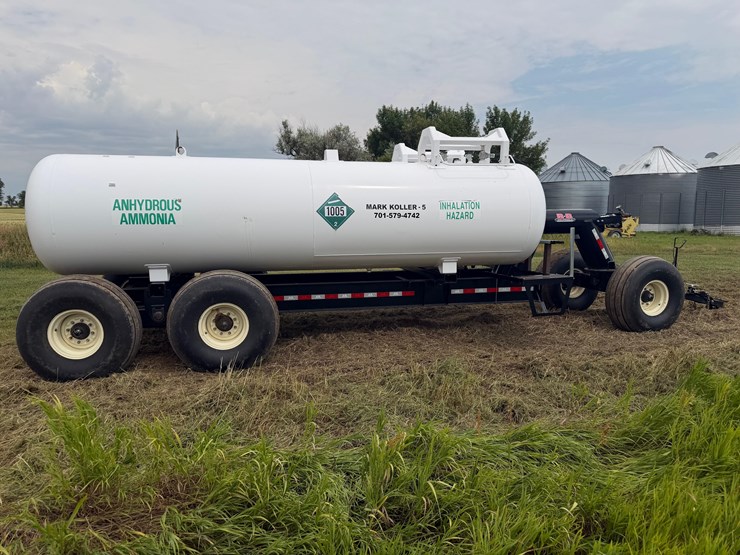 2021-b&b-double-anhydrous-tank-trailer-image-3