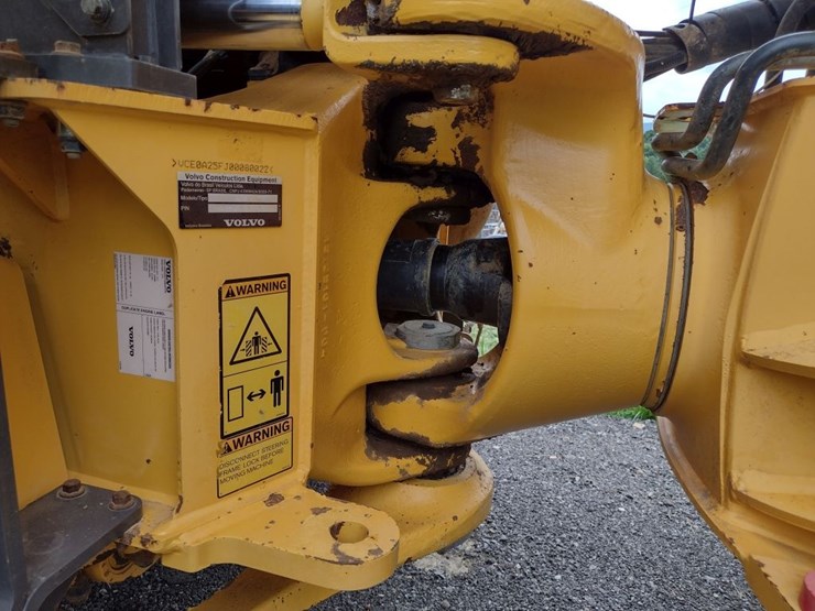 volvo-a25f-image-23