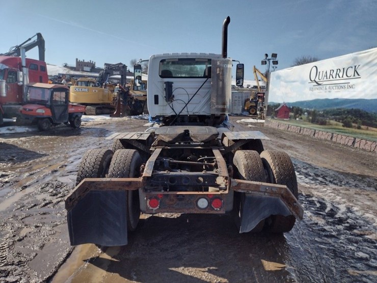 international-prostar-image-4