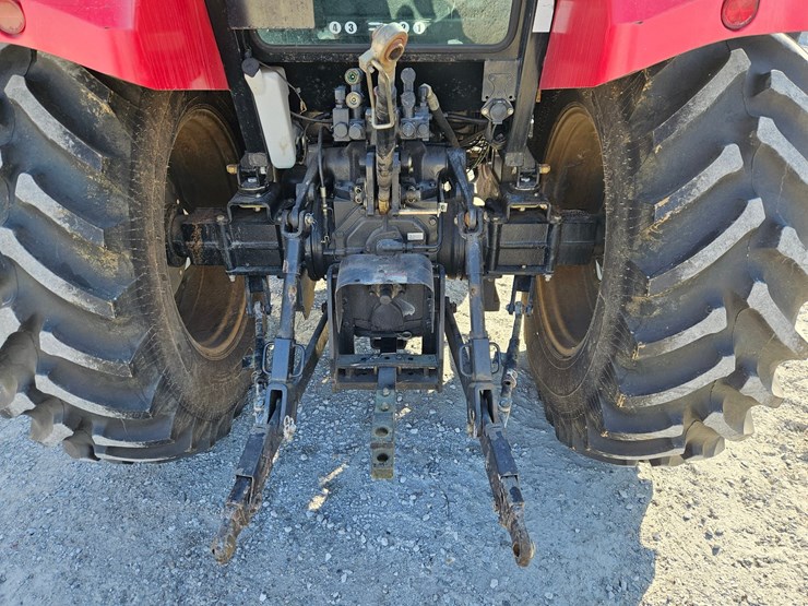 2014-mahindra-mforce-100s-image-12