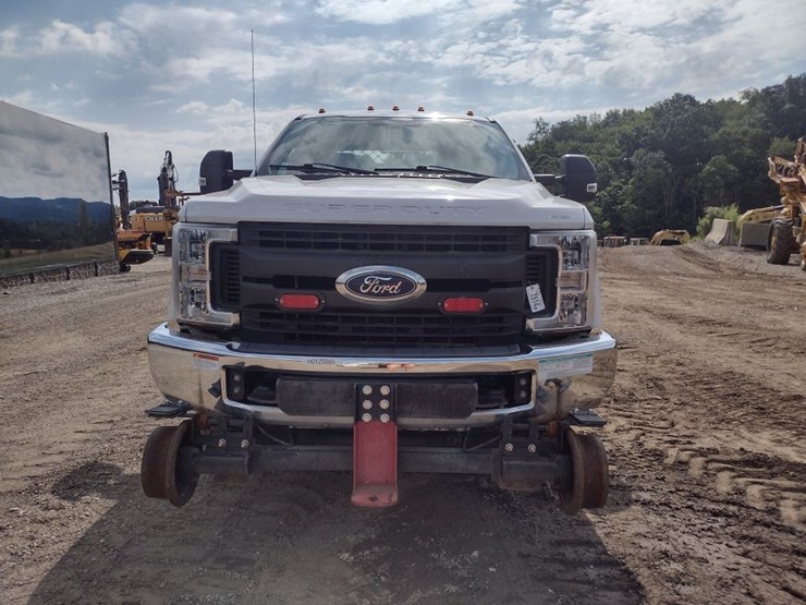 ford-f350-image-2