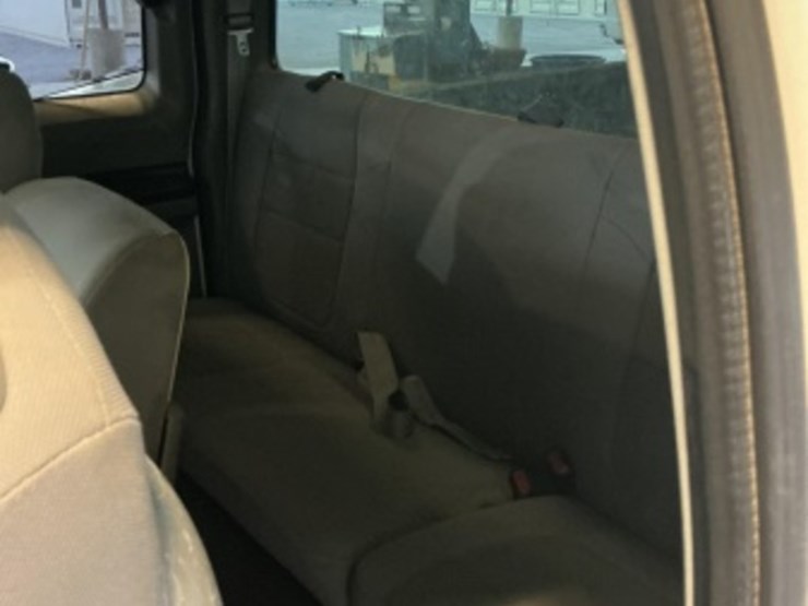 2005-ford-f250-image-24