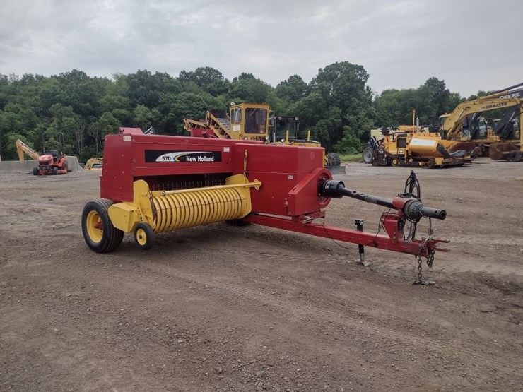 6-new-holland-570-image-19