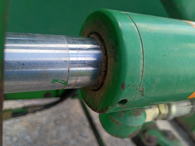 1992-john-deere-870-image-60