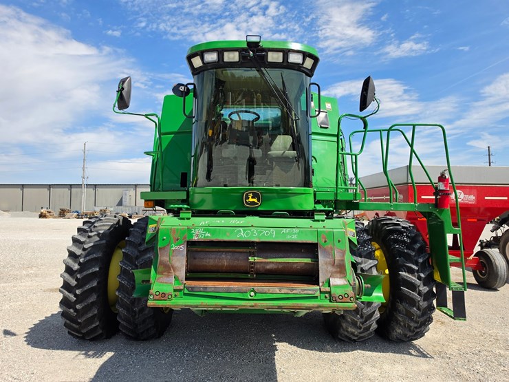 2005-john-deere-9860-sts-image-2