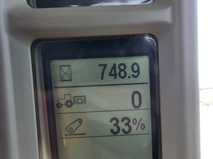 2021-case-ih-vestrum-100-image-16